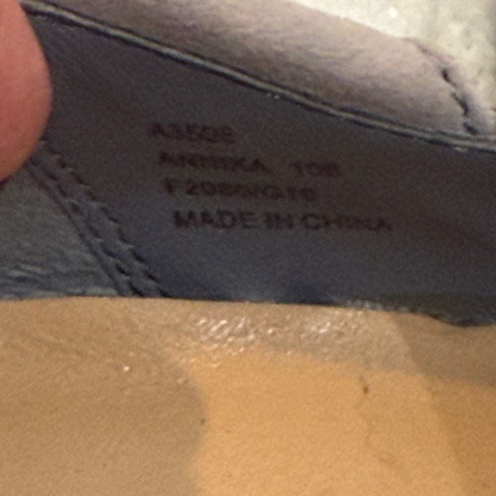 Women’s COACH Annika gray leather and suede fold over ankle booties- Size 10 - Picture 7 of 8